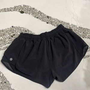 Lululemon Black Shorts size 6